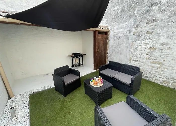 Le Boinot - Patio privé, wifi haut débit, Netflix, stationnement gratuit